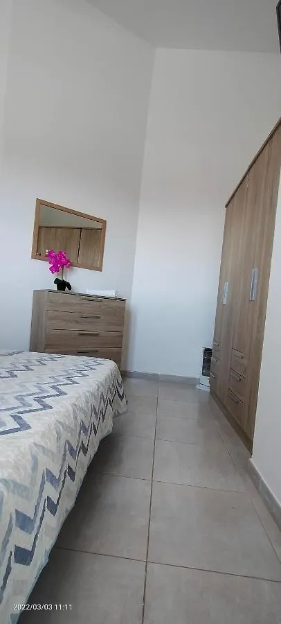 Apartament Holla Del Saldo Ingenio 0*,